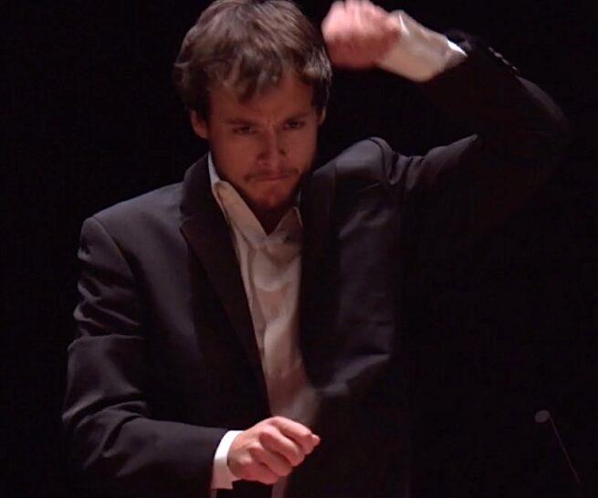 Portrait Nicollas Ellis conductor